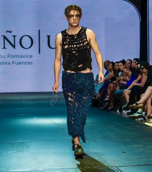Diseño UC — Primera edición — foto 4