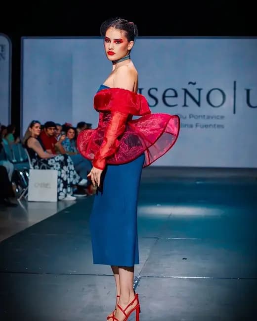 Diseño UC — Primera edición — foto 7